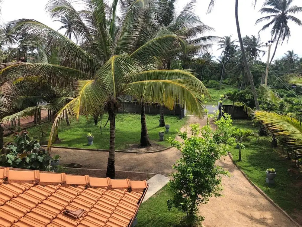 C J Beach Resort - Général