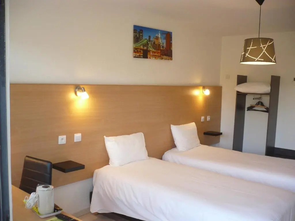 Voir la photo 2 — Hôtel le 15