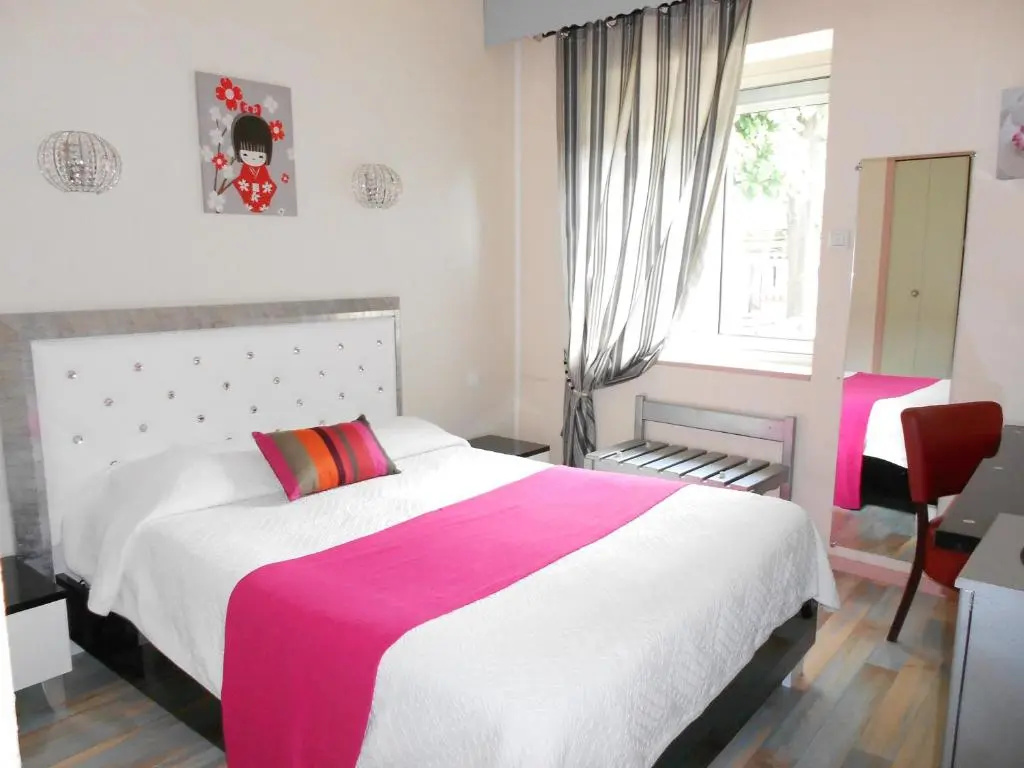 Logis Hôtel Restaurant Résidence - Chambres