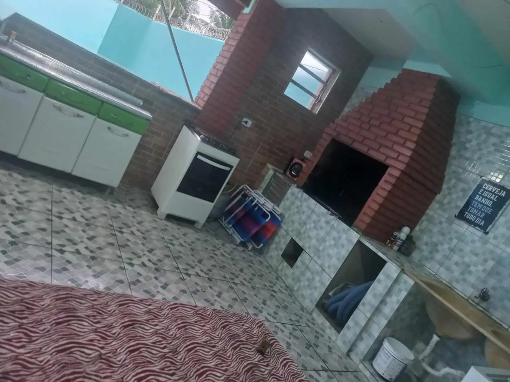 CASA DE PRAIA CARAGUA COM Piscina
