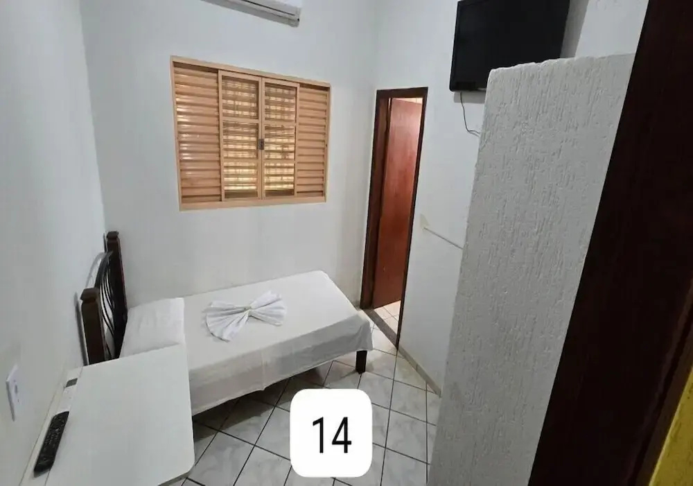 Economy room