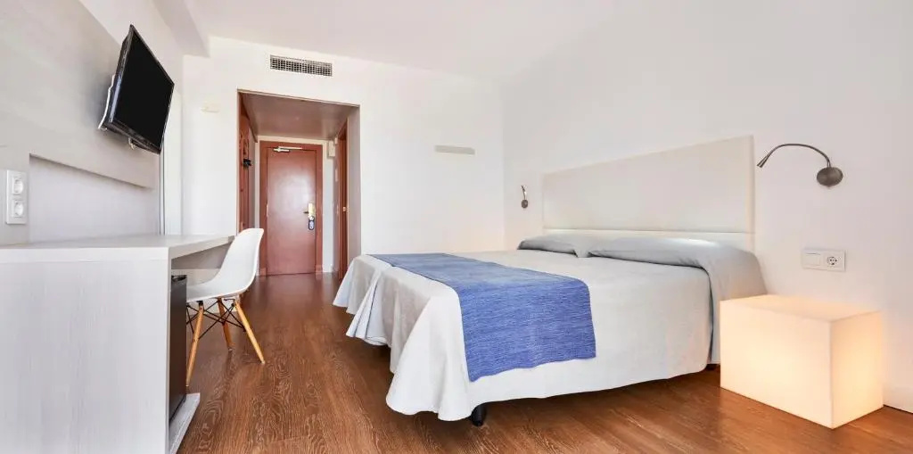 Globales Cala'n Bosch - Chambres