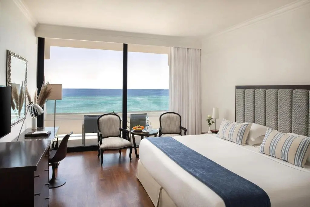 Grecian Bay Hotel - Chambres