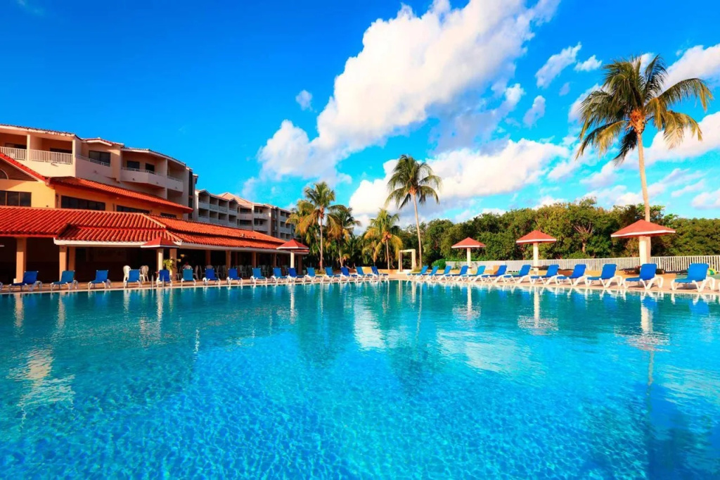 Beach & Waterfront