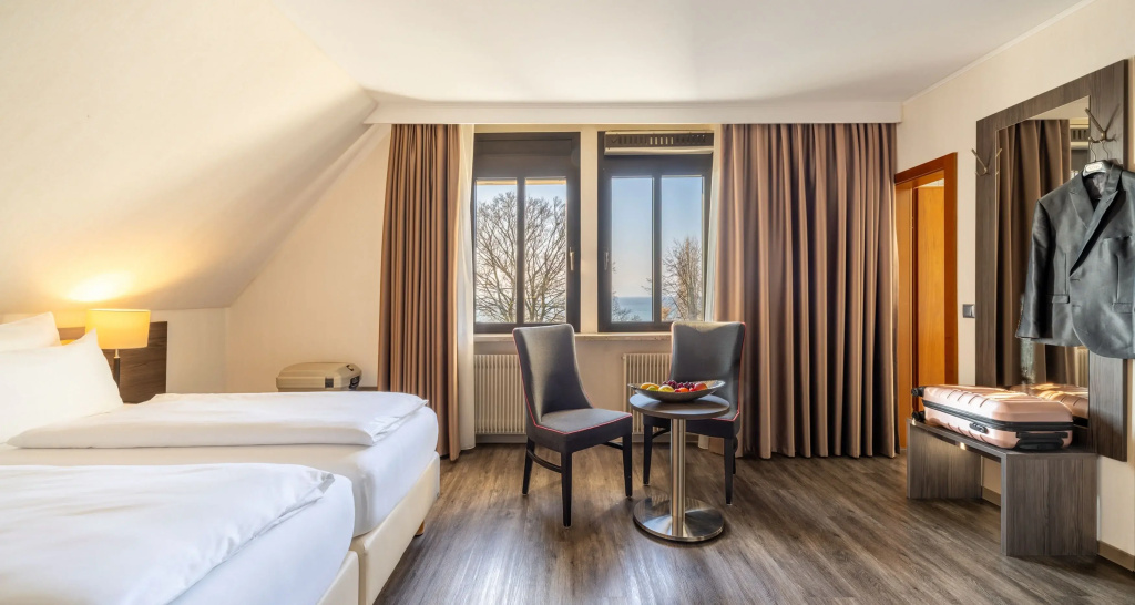PLAZA Hotel Buchhorner Hof — 3