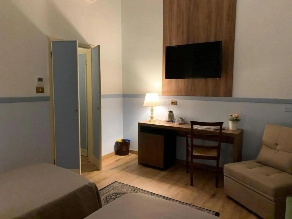 Hotel Roma — фото 4