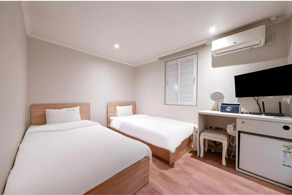 Hotel Mini — 5