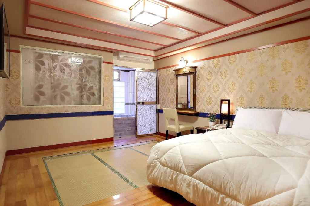 Hotel photo 25