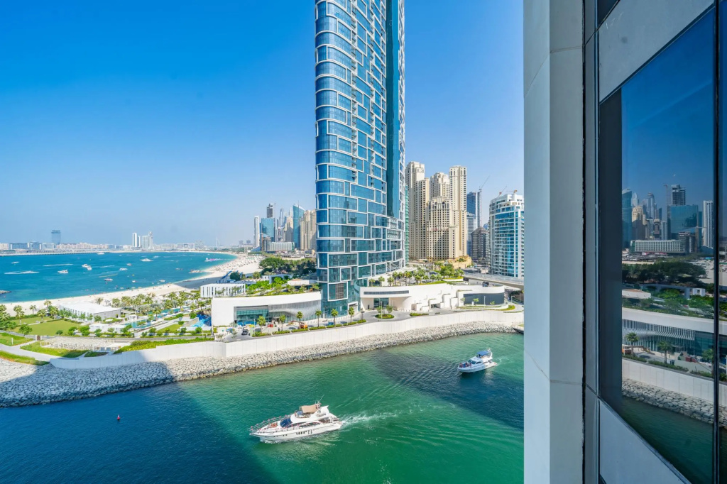 Dubai Marina - 52/42 1003