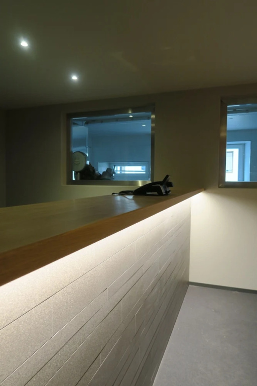 Lobby & Reception