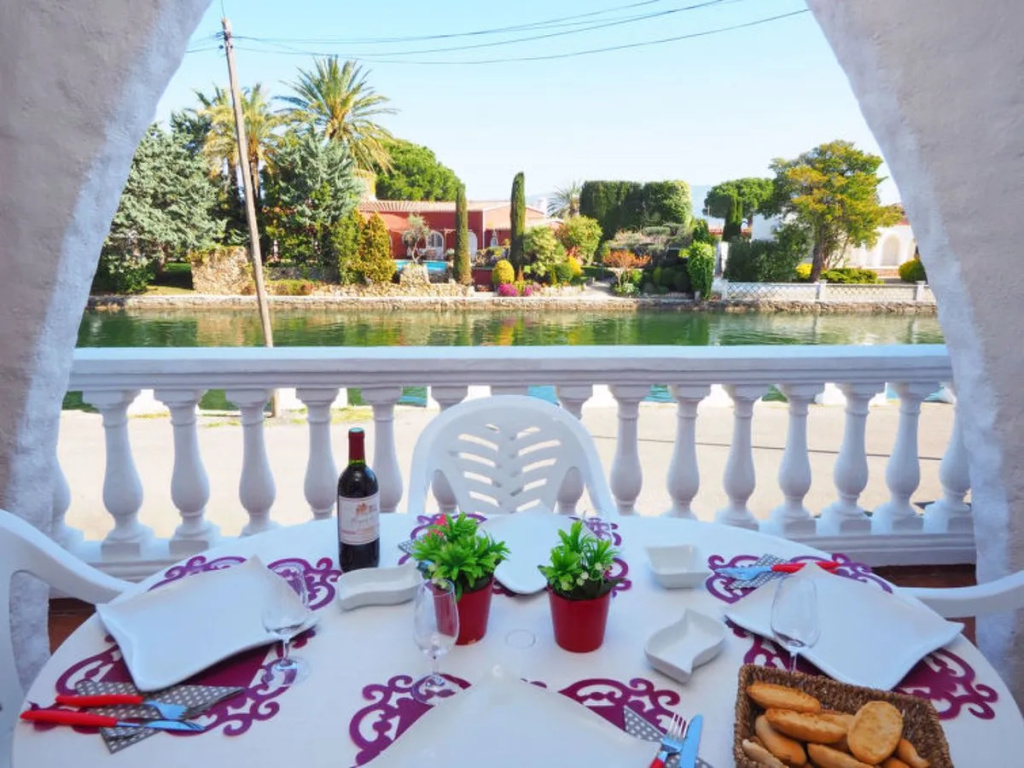 Balcony & Terrace