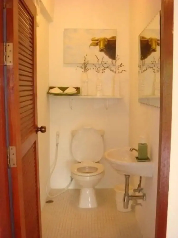 Deluxe Double room with balcony (full double bed)