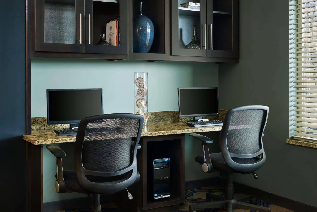 Four Points by Sheraton Williston — фото 5