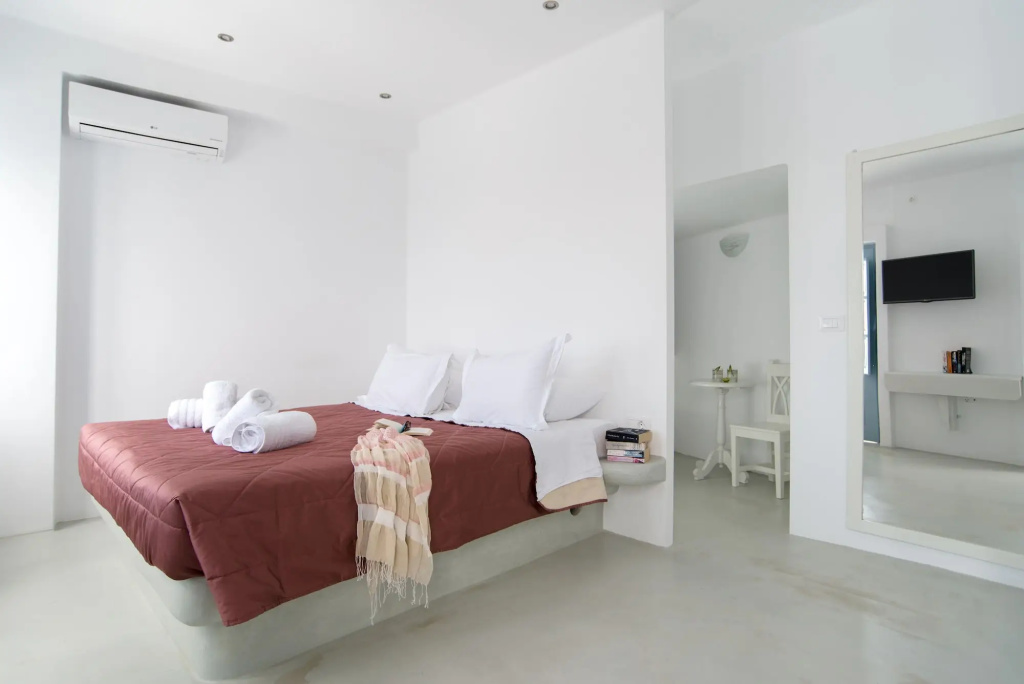 Ilioperato Hotel — 4