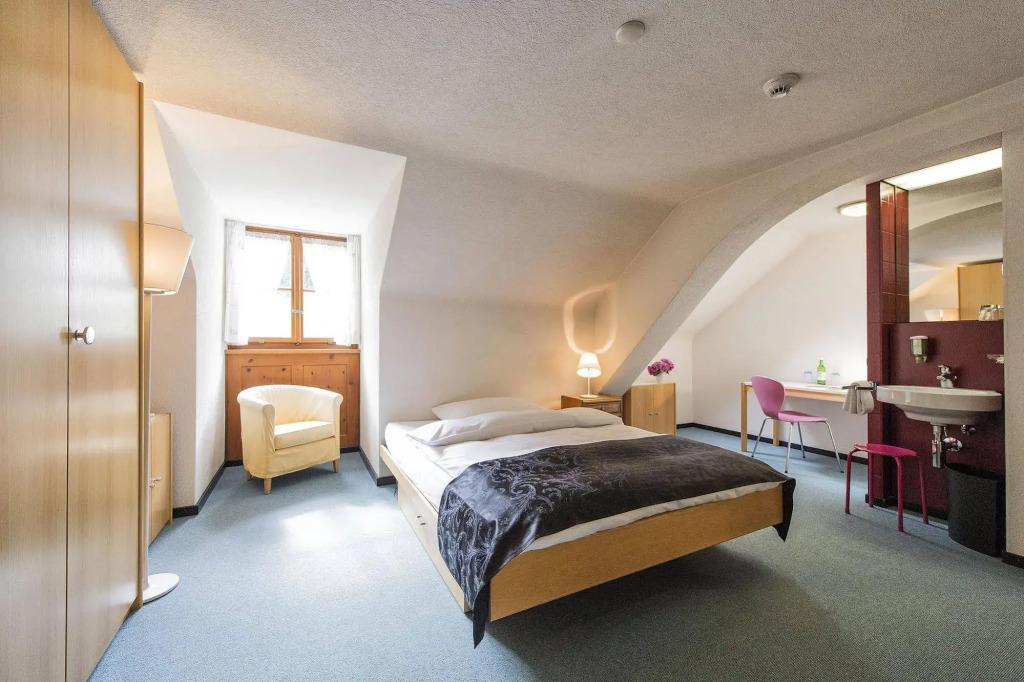 See- und Seminarhotel FloraAlpina by null