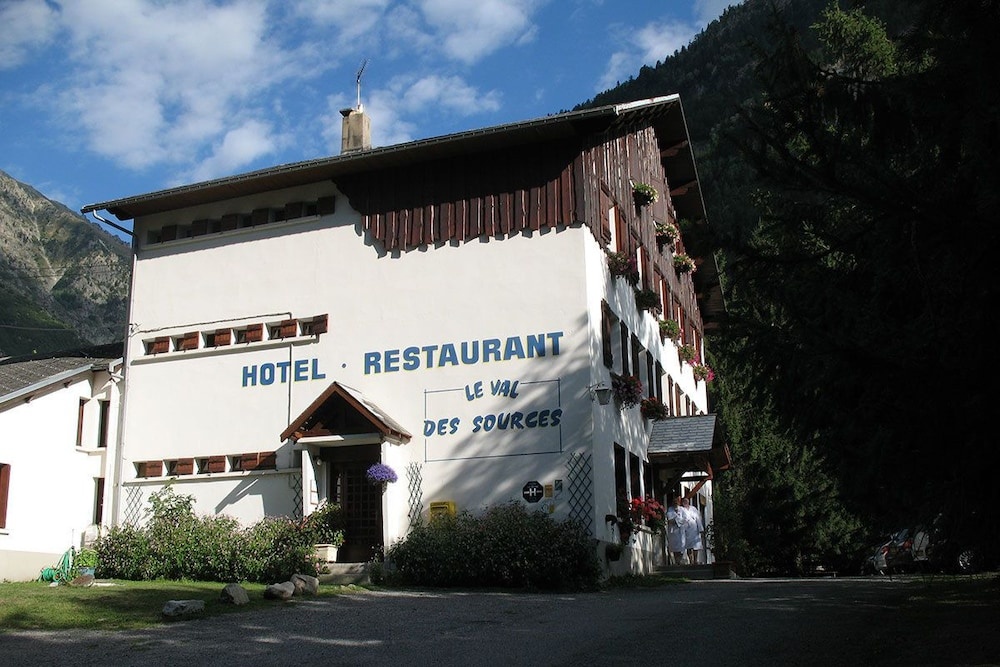 Hôtel le Val des Sources
