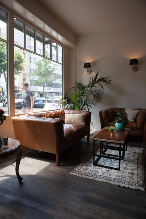 Carlton Hotel picture