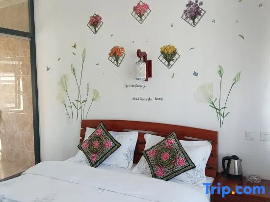 Standard Double room with view (full double bed)