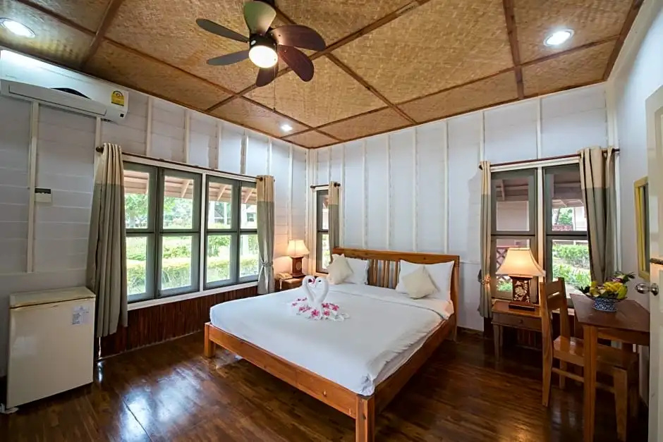 Koh Tao Coral Grand Resort - Chambres