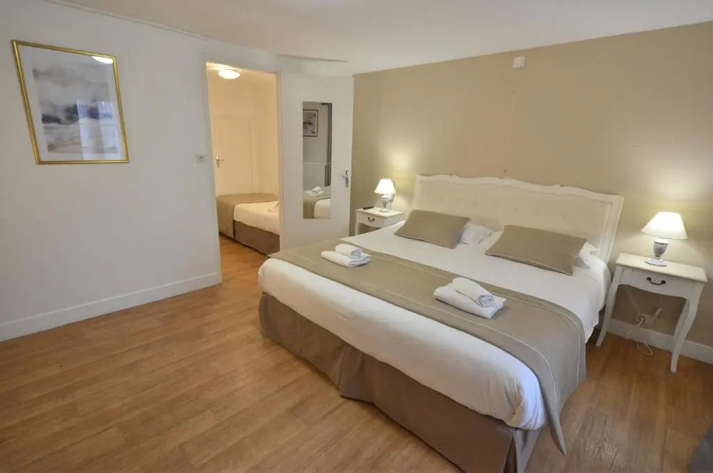 Demeures & Châteaux - Hôtel de la porte Saint-Malo - DINAN - Chambres