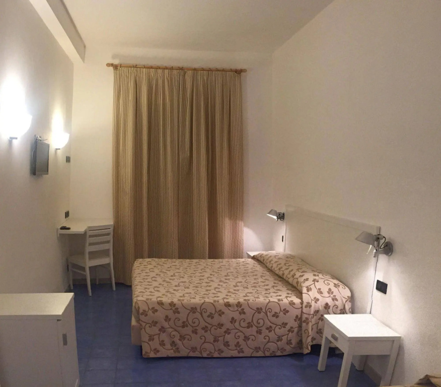 Photo 1 of the hotel