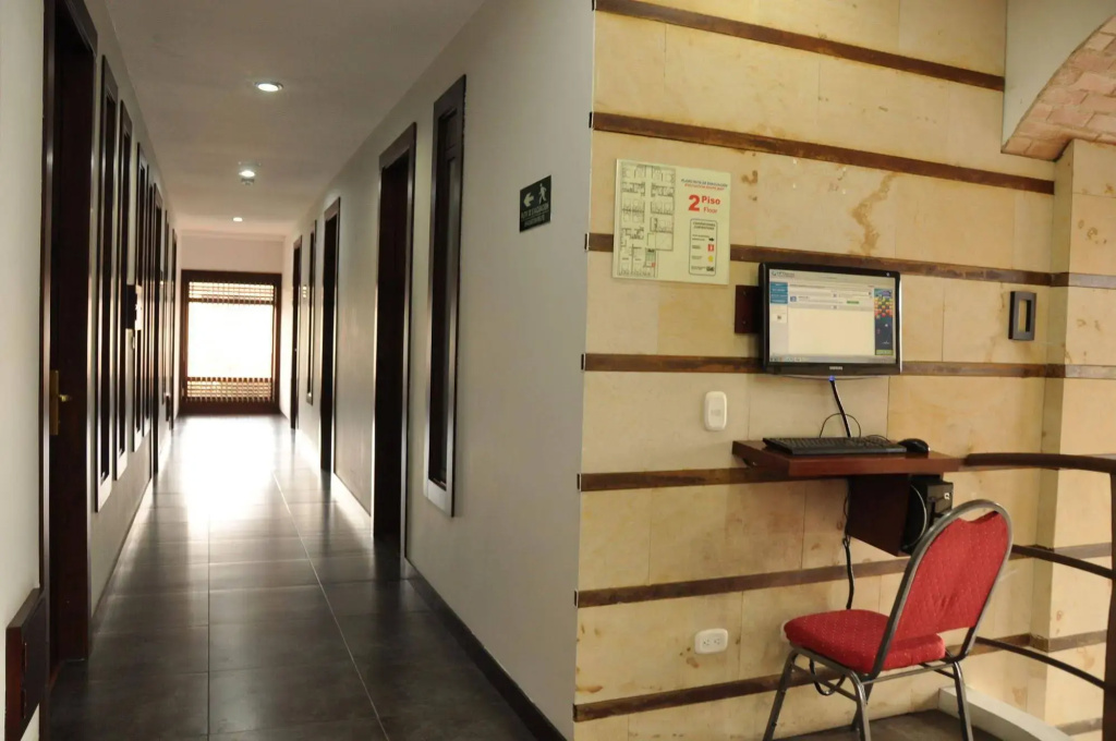 Hotel photo 13