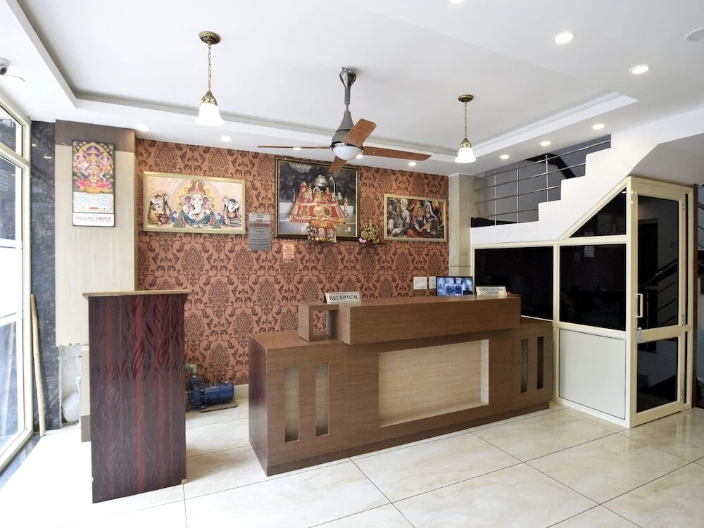 Hotel Jp International by OYO Rooms