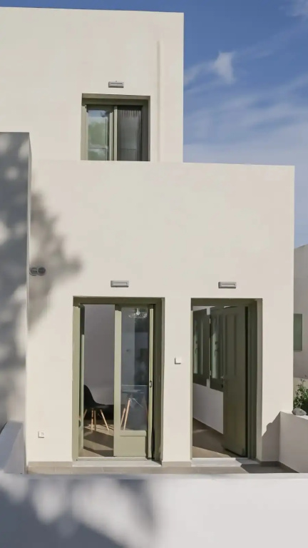 Apeiron Perissa by Apeiron Hotels