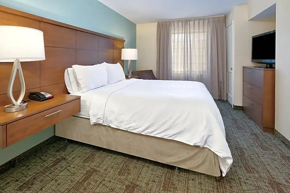 Staybridge Suites Corning by IHG - Chambres