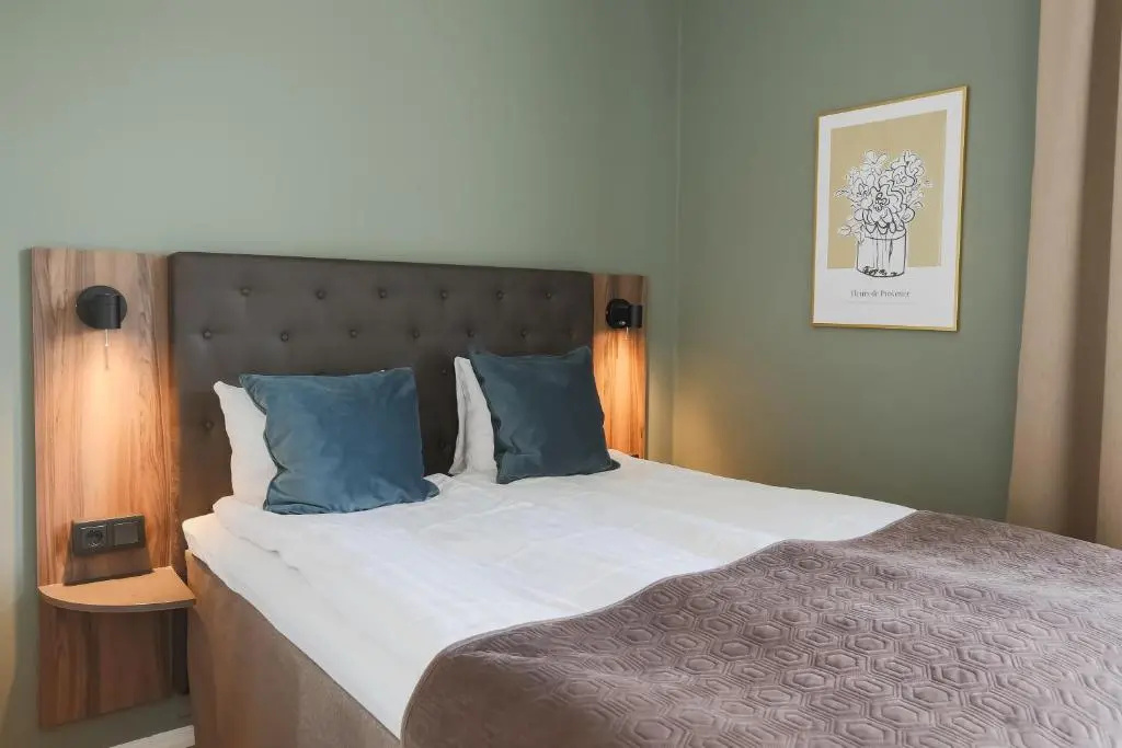 Home Hotel Cardinal - Chambres