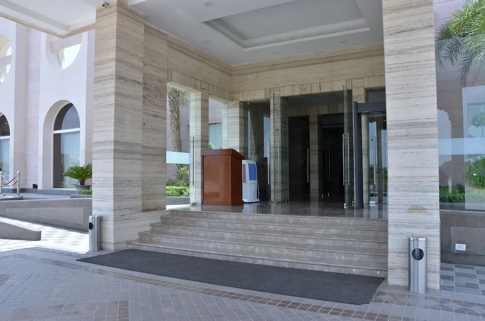 The Lal Vilas Hotel & Resort