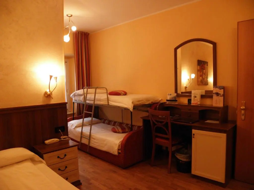 Hotel Bernina - Chambres
