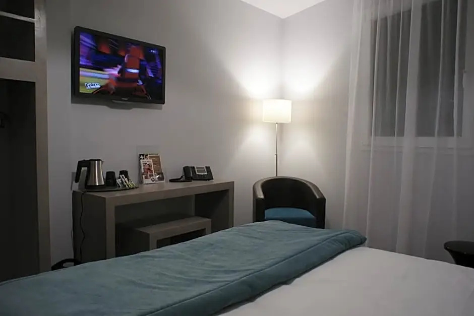 Superior room with garden view