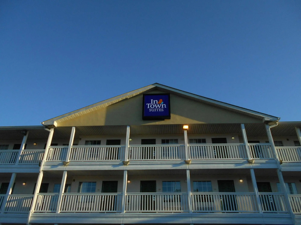 InTown Suites Extended Stay Chesapeake VA – I-64/Crossway Blvd