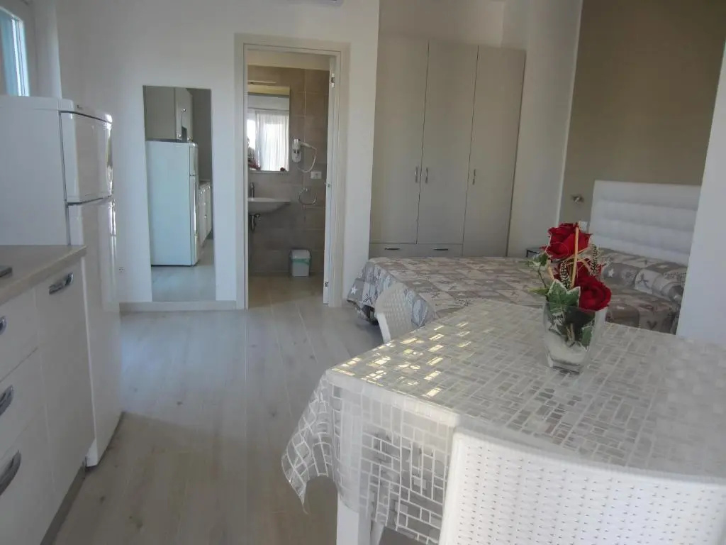 Apartment with balcony