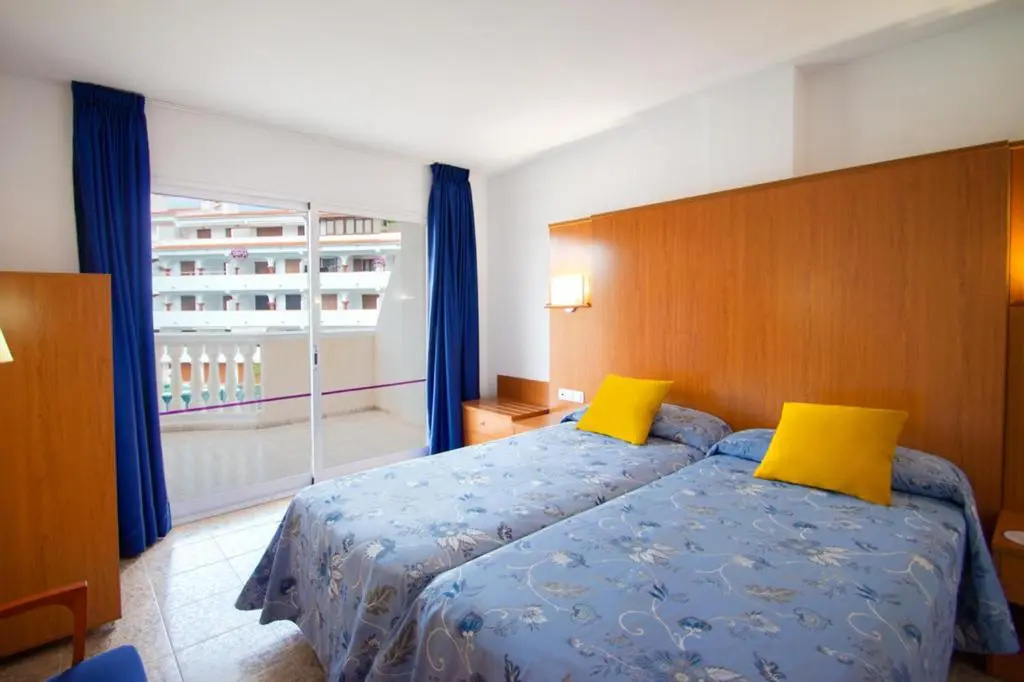 Hotel Servigroup Romana - Chambres