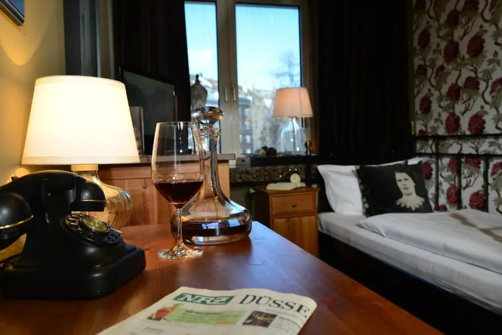 hotel friends Dusseldorf Downtown - Chambres