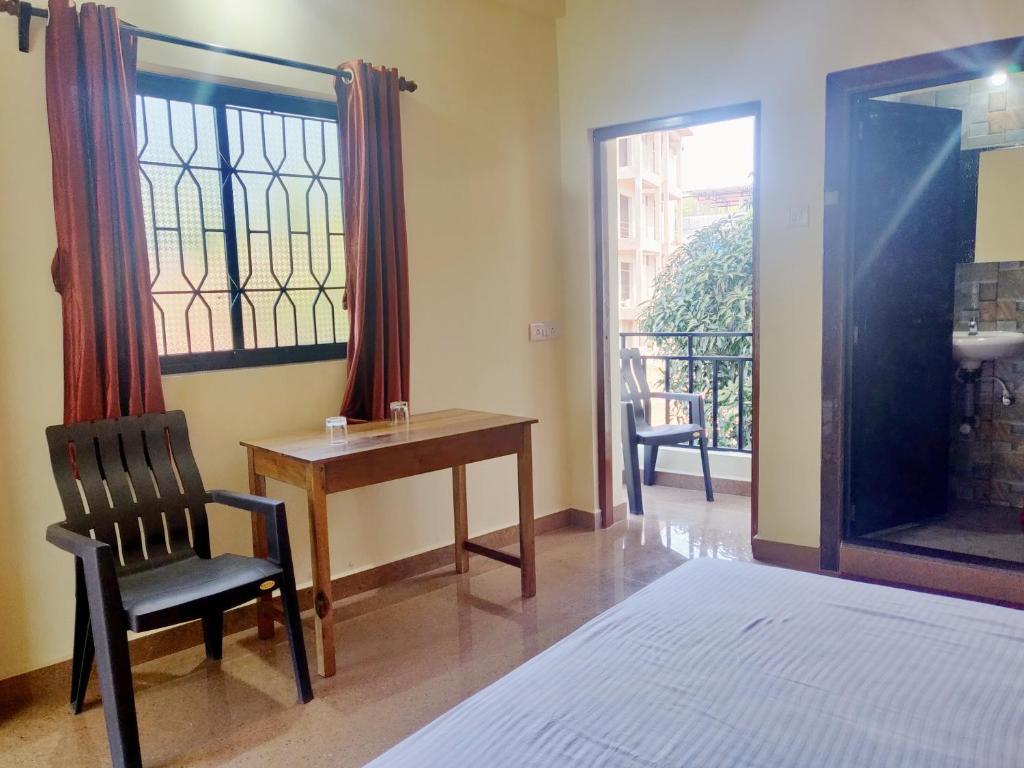 Morjim Sunset Guesthouse