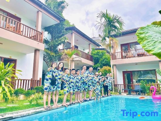 M C Lam Bungalow Phu Qu C