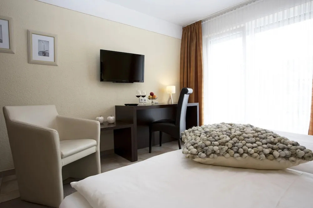 Comfort Double room with balcony (full double bed)