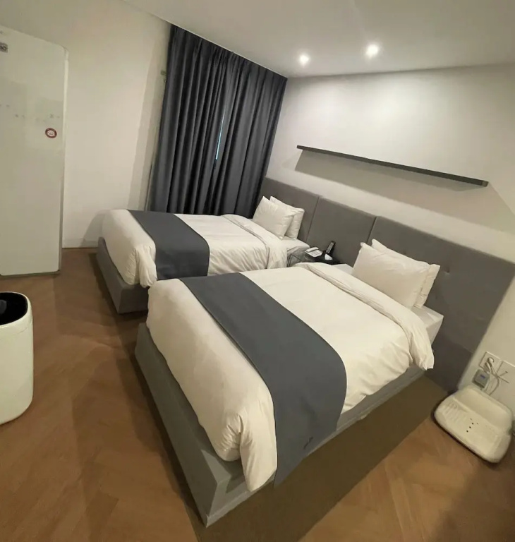 Premium Triple Family room