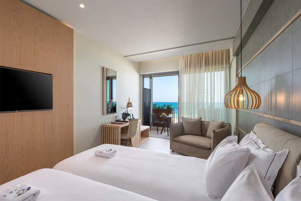 Ikones Seafront Luxury Suites - Adults Only — фото