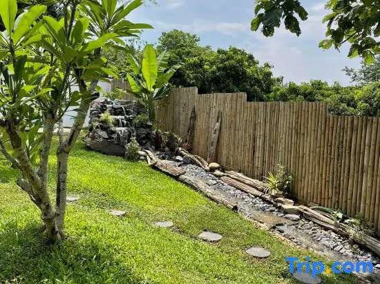 Santol hill pool villa