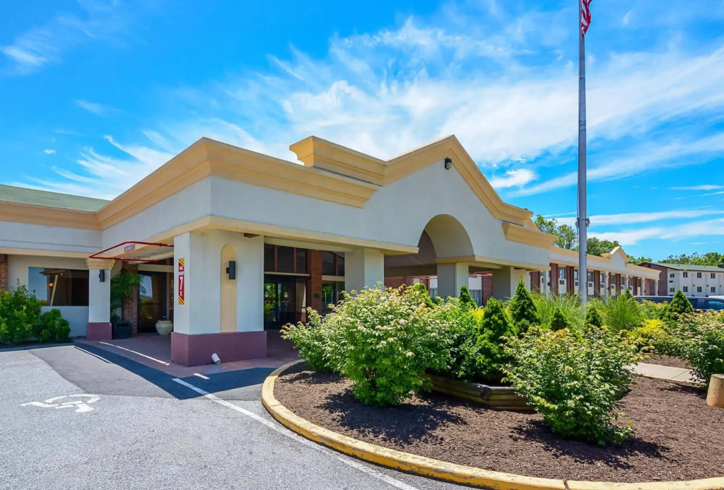 Clarion Inn Harpers Ferry - Charles Town