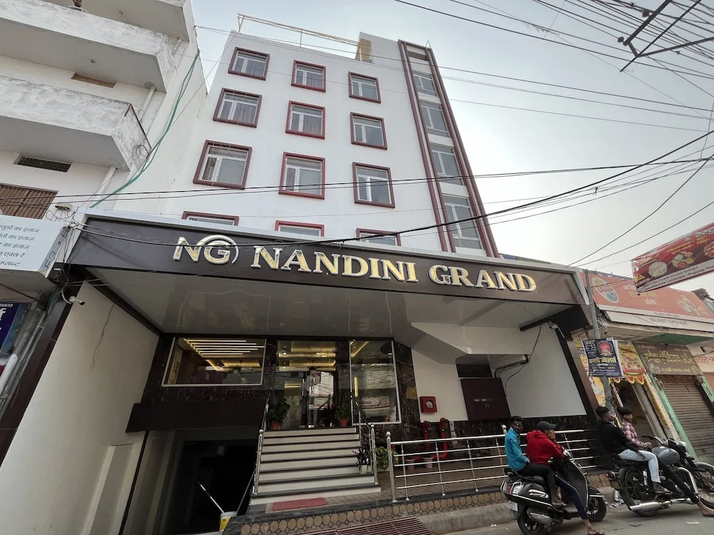 Orchid Petal Nandini Grand