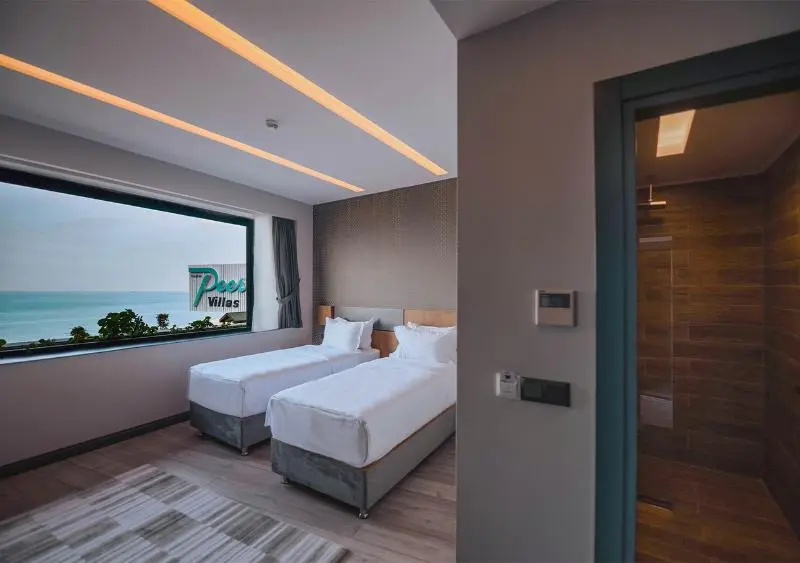 Superior Double room with sea view (twin beds)