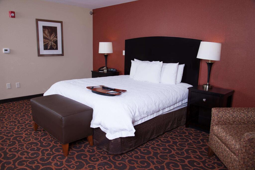 Hampton Inn & Suites Dickinson — фото 5