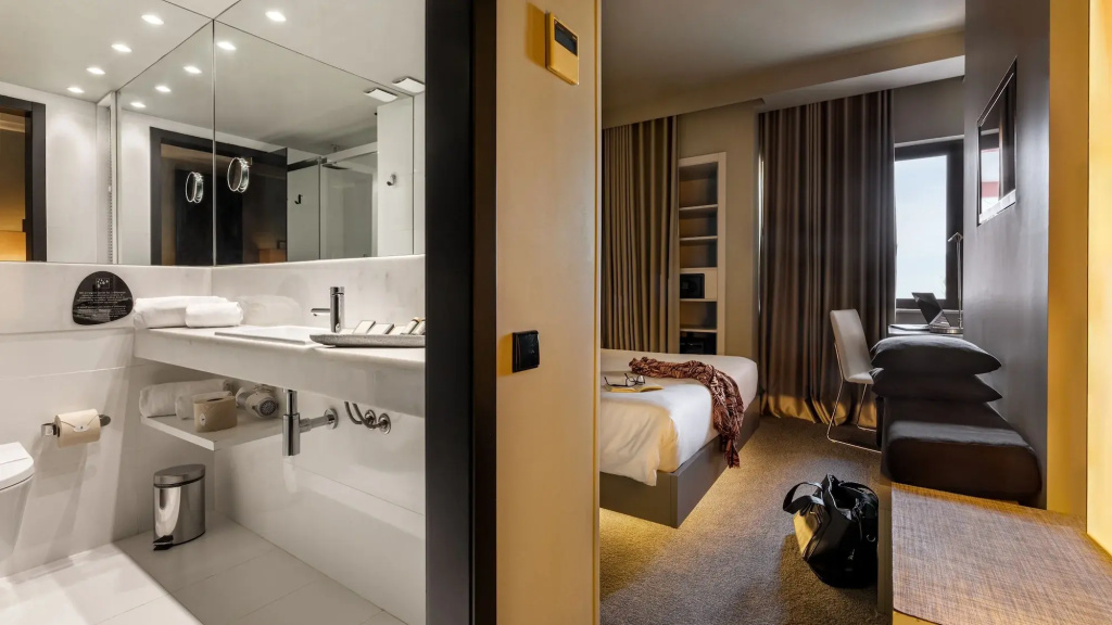 Hotel photo 42