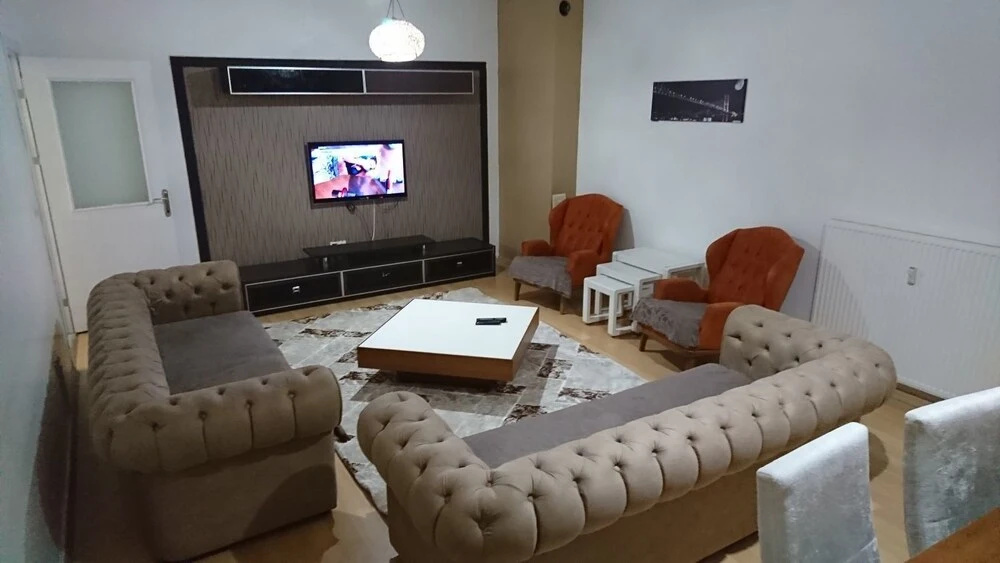 3 Bedrooms Apartment with balcony