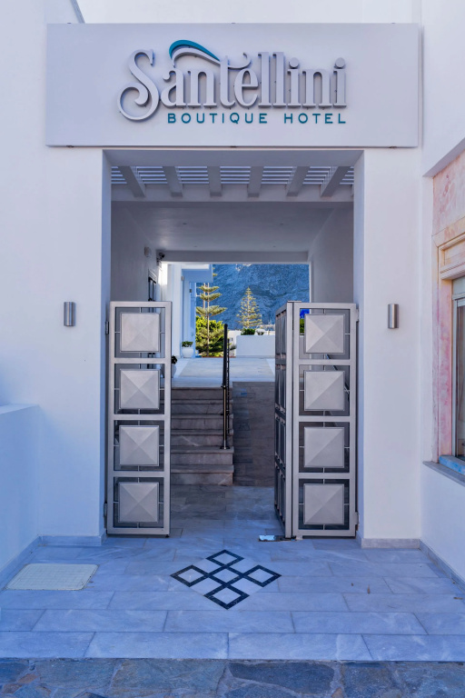Santellini Hotel